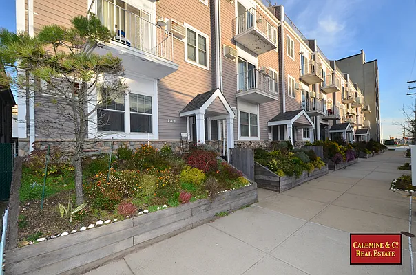 Sold by Calemine & Co. Real Estate | media 1