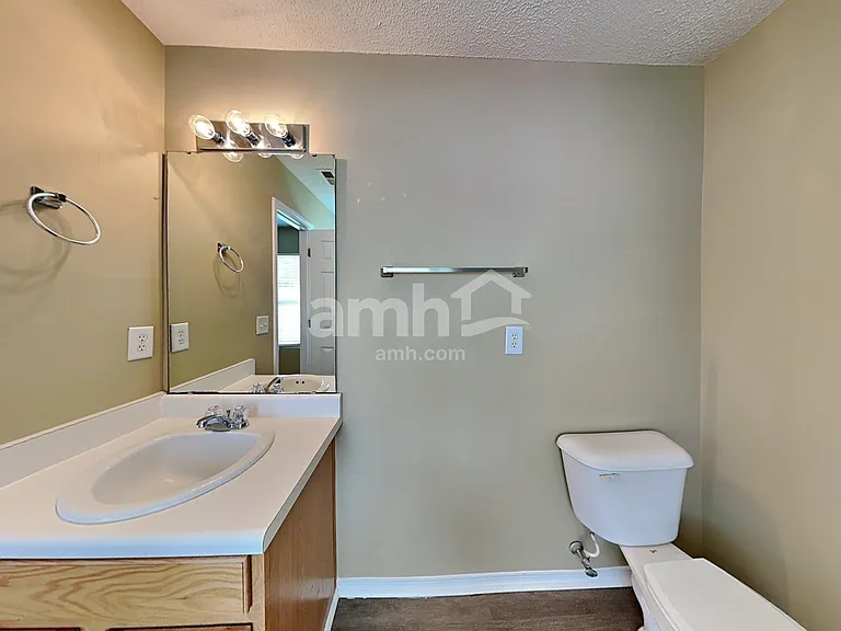 3004 Van Dorn Rd — Photo 14