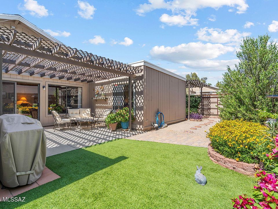 1st image of 6367 N Willowhaven Dr