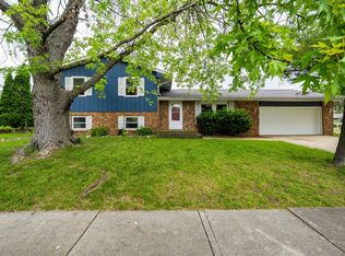 220 Arlington Dr, Normal, IL 61761