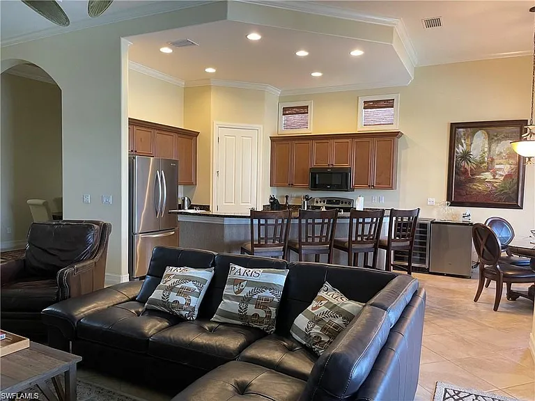 6557 Caldecott Dr — Photo 8
