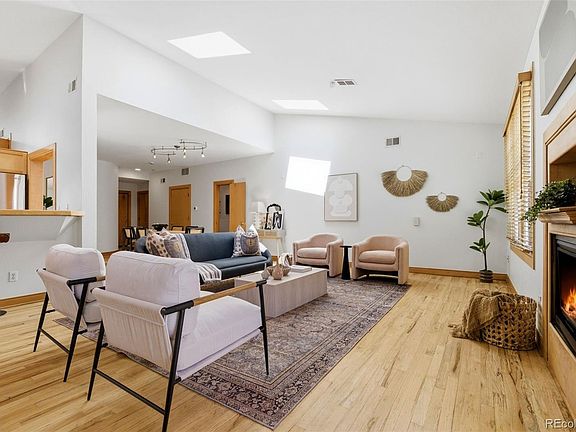 2nd image of 1034 N Logan Street #2S