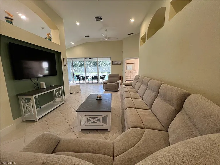 6809 Ascot Dr #201 — Photo 5