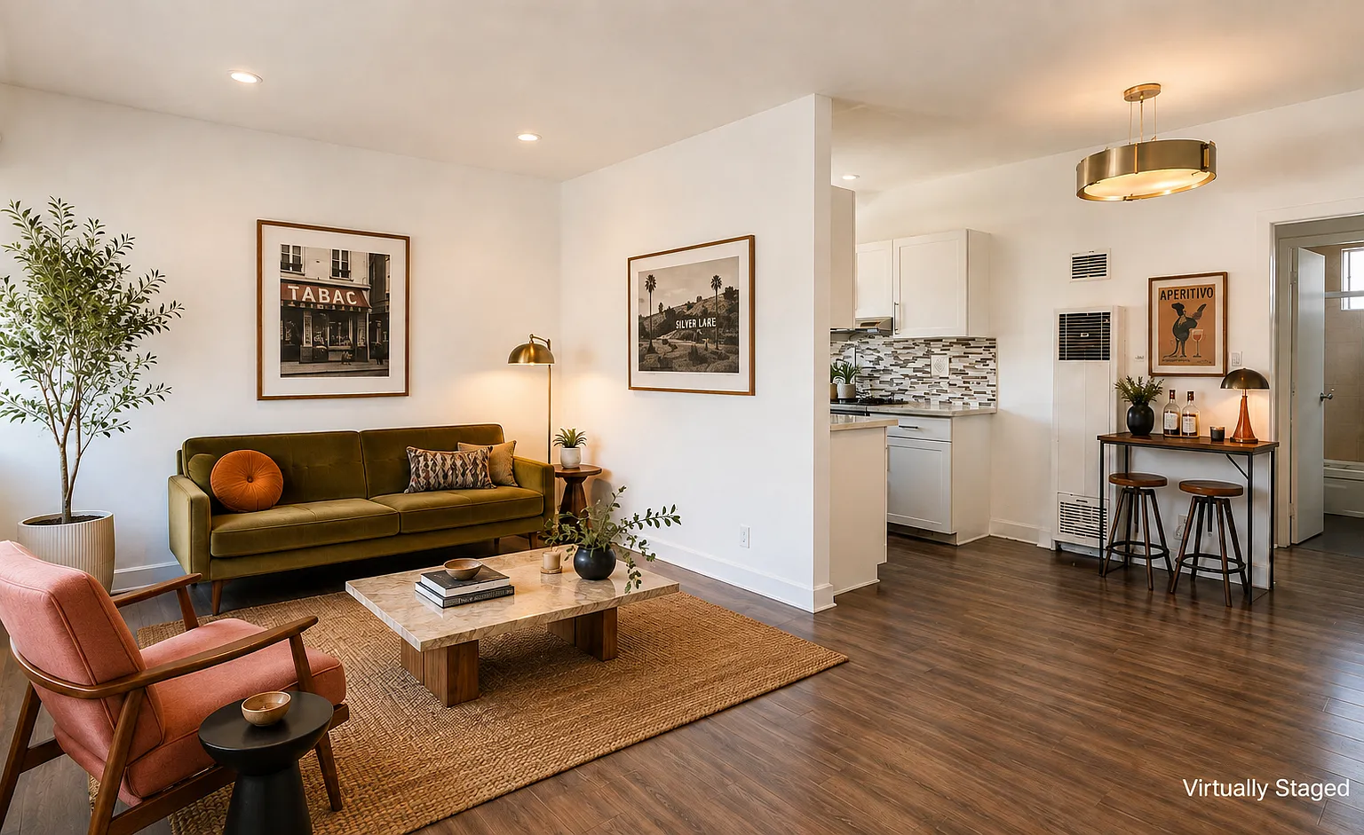 Renovated 1 Bed/1 Bath - In Unit W/D -Parking-Large Private Deck-Close to Metro — Photo 1