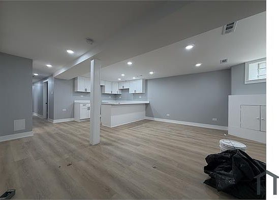 1st image of 2520 W Washington Blvd #G