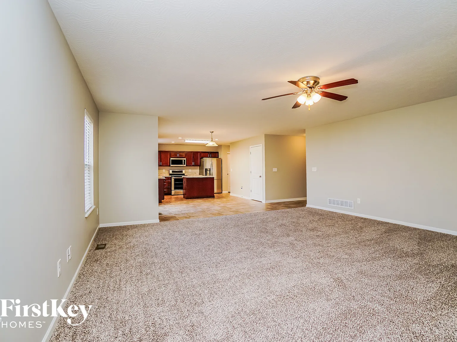 4 bed, 3.0 bath, 2710 sqft, $3,175 — Photo 2