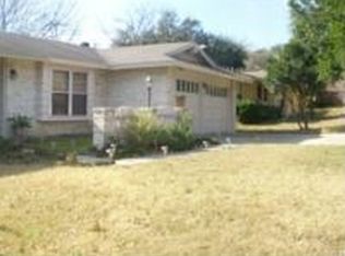 610 Coach Rd, San Antonio, TX 78216