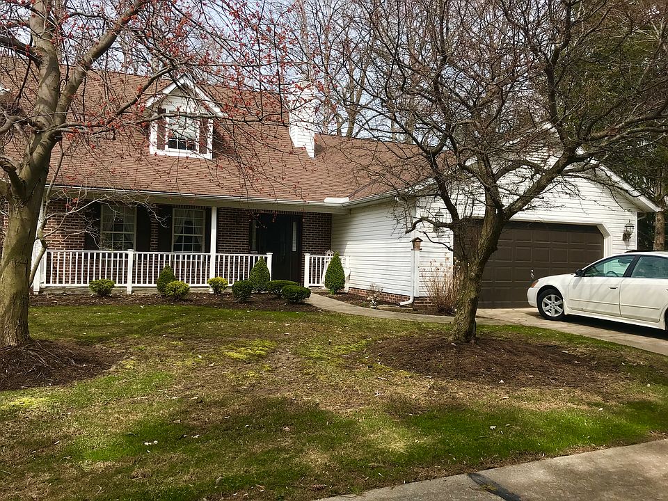 1st image of 8465 Bushnell Ct Unit B
