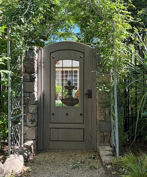 Entry to Cottage back yard