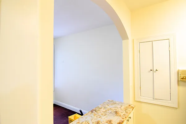Rented by Zuz Realty | media 5