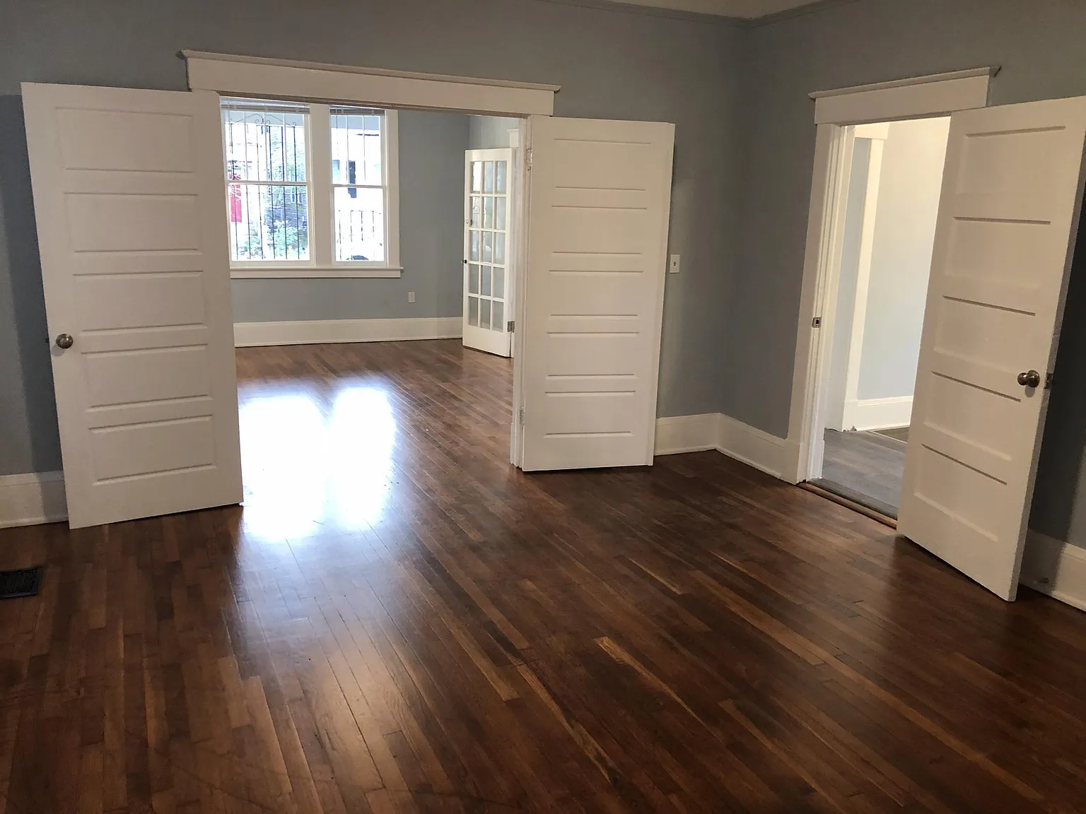 1 bed, 141 sqft, $900 — Photo 2