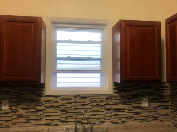 55 Stevens Avenue image 5 of 16