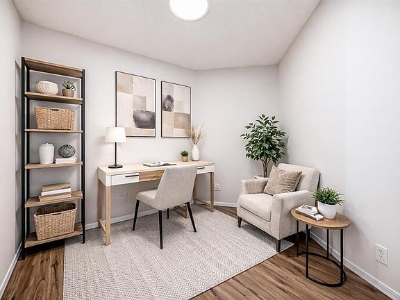 3rd image of 950 NE Arbour Lake Rd NW #1318