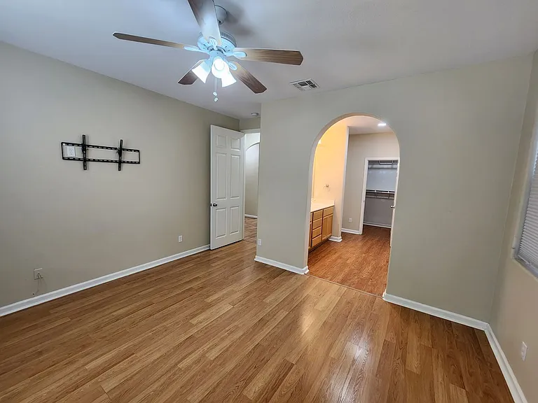 936 Haycastle Ct — Photo 18