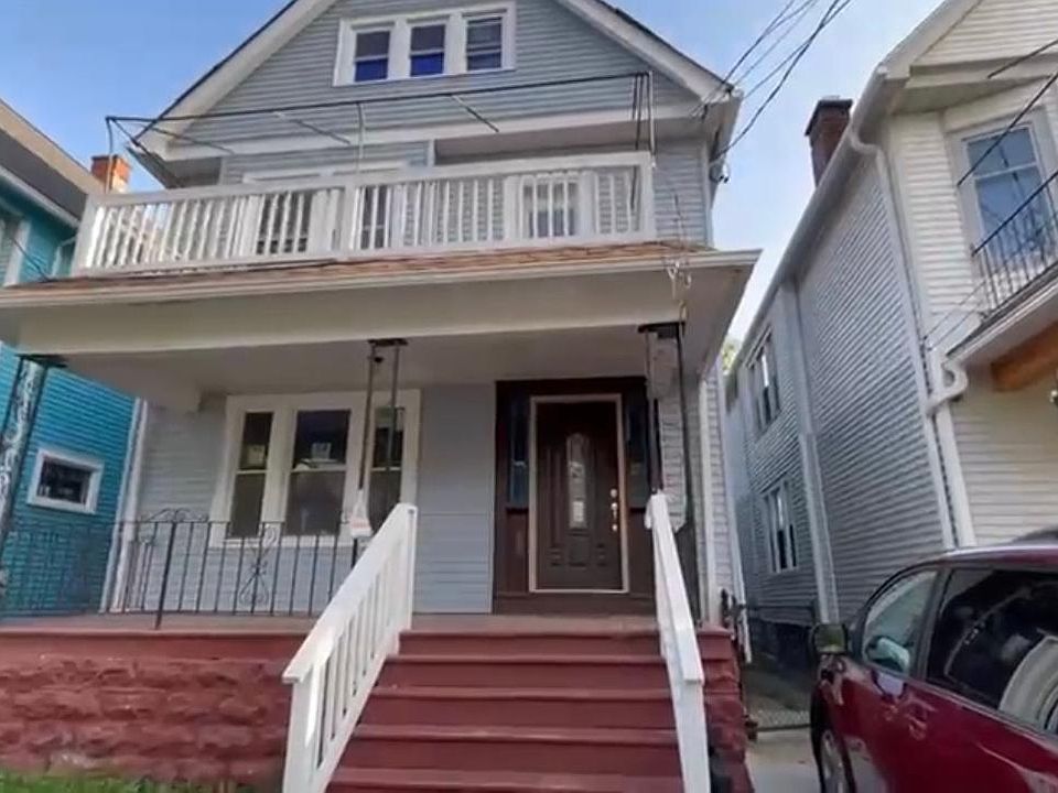 1st image of 83 Wakefield Ave