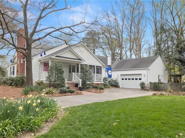 917 Abingdon Rd, Virginia Beach, VA 23451
