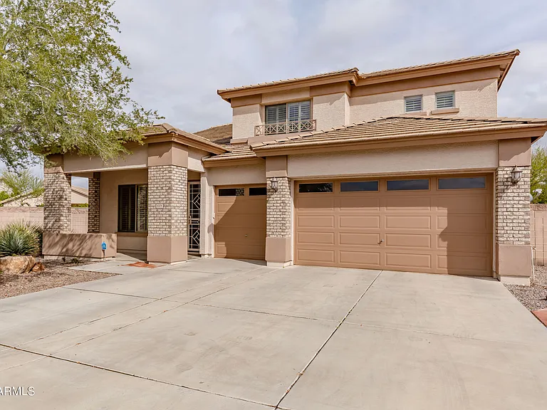 8408 W Midway Ave — Photo 9