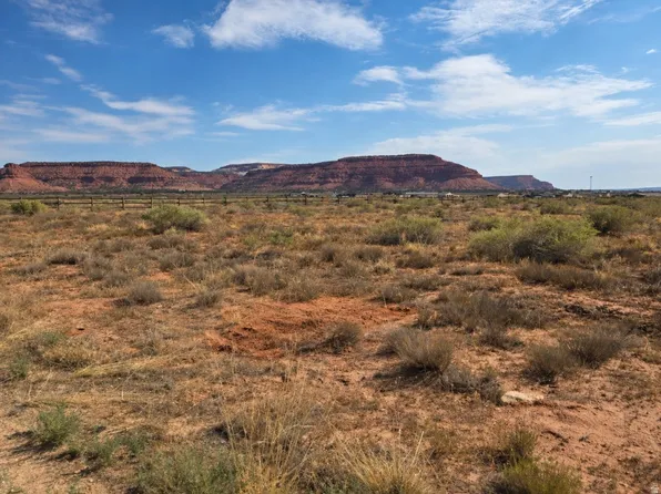 1535 S Lost Springs Dr, Kanab, UT 84741