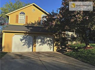 1315 NE Depot Dr, Lees Summit, MO 64086