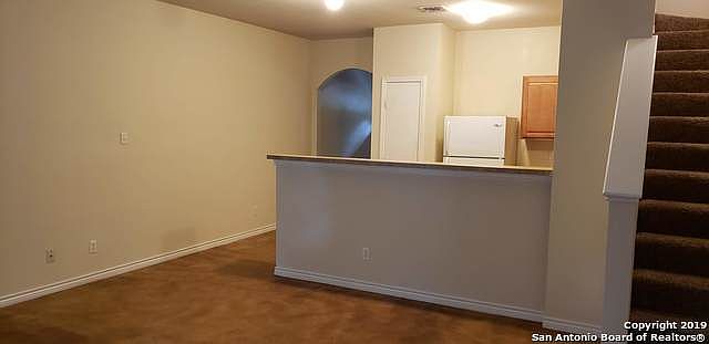 2nd image of 7807 Kingsbury Wood Unit 3