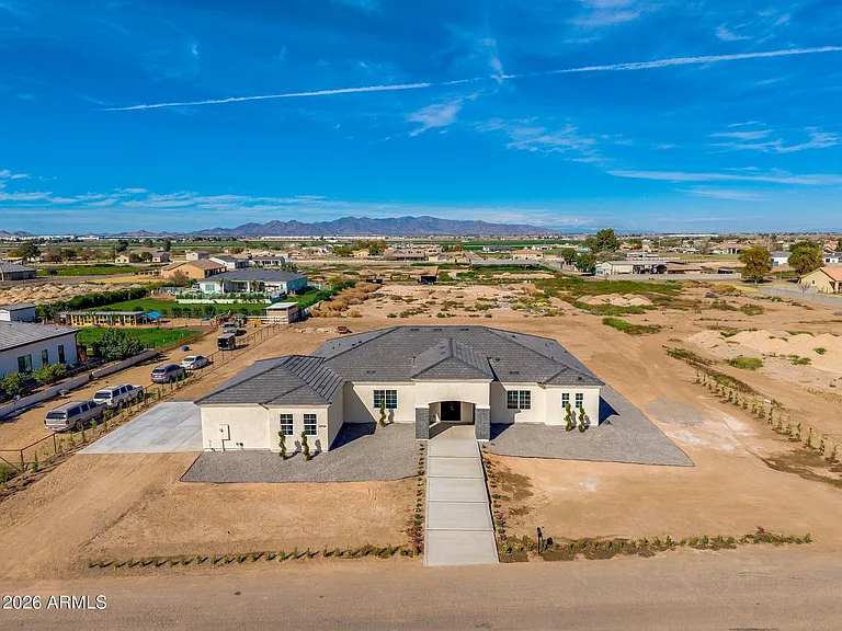 22926 W La Mirada Dr — Photo 9