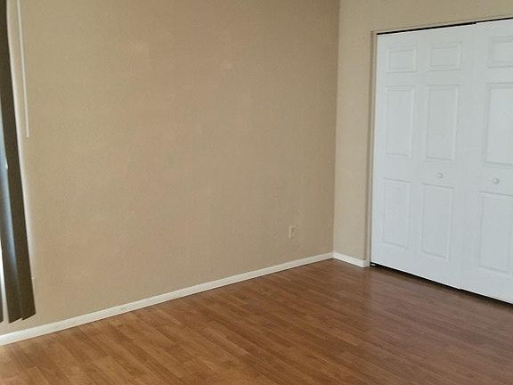 Bedrooms Have Ceiling Fans!