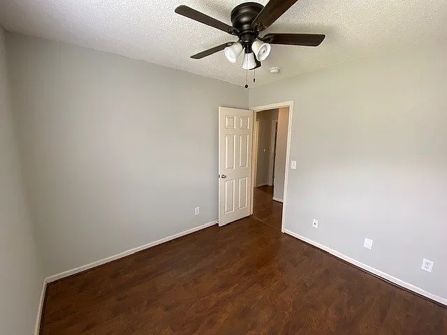 1014 Ashland Way — Photo 7