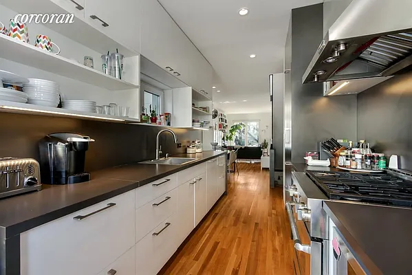 Rented by Corcoran | media 33