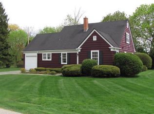 1203 E Colonial Dr, Mount pleasant, WI 53405