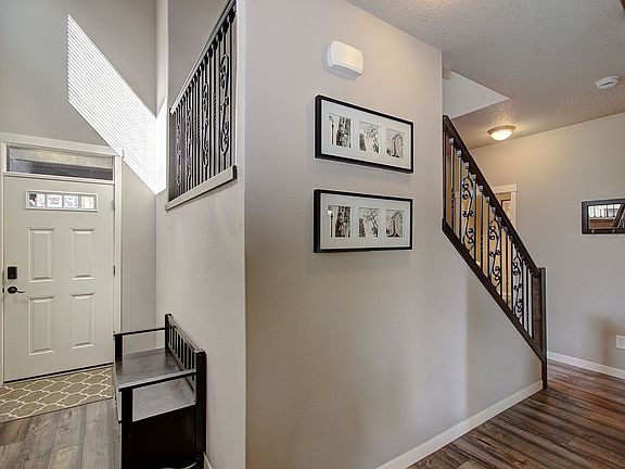 3rd image of 5929 NE 48th St