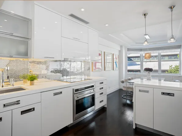 116 East 66th Street 9/10C image 3 of 9