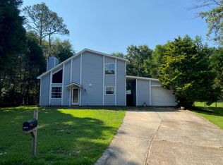 103 Larkspur Ct, Dothan, AL 36303