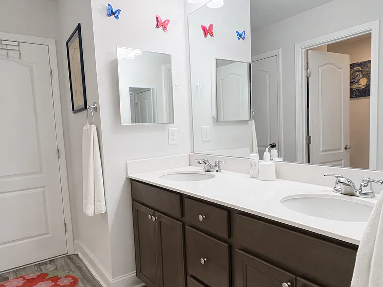 1151 Carteret Manor Dr — Photo 16