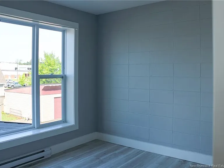 1751 Main St #306 — Photo 8