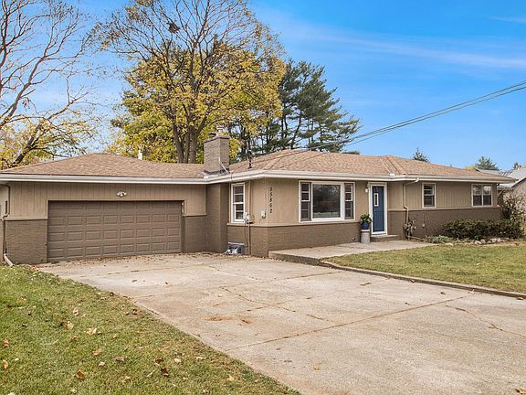 2nd image of 55862 River Shore Ln