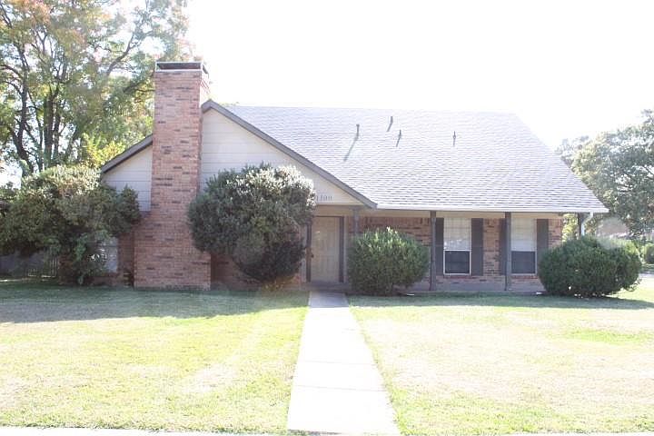 1st image of 1100 Princeton Dr