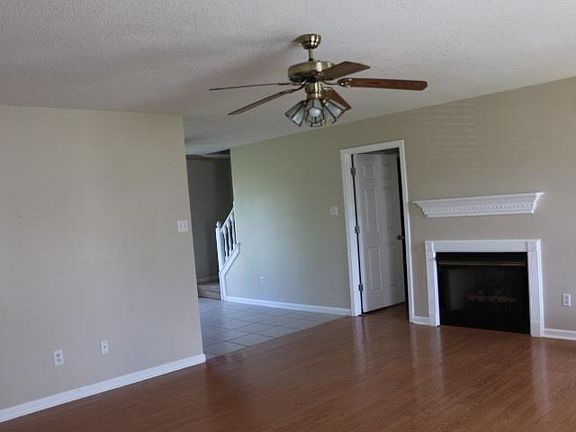 Living Room to Kitchen view