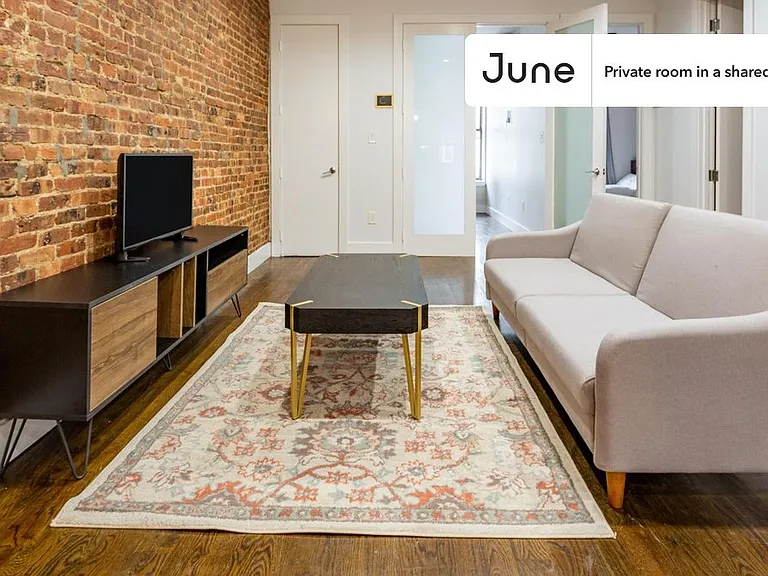 1131 Broadway #B — Photo 13