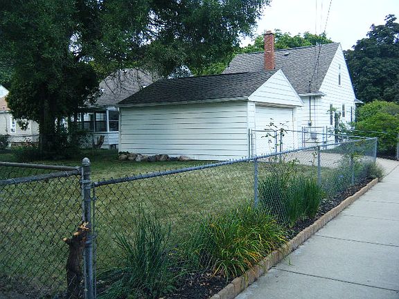 3rd image of 1501 N Connecticut Ave