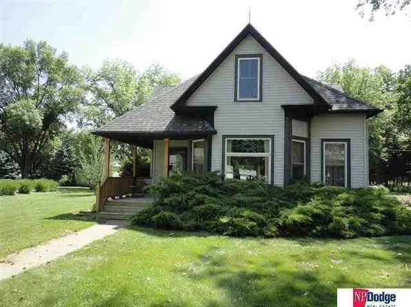 130 Maud St, Morse Bluff, NE 68648