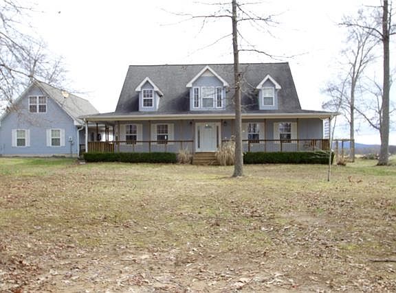 2nd image of 191 Broadrick Ln