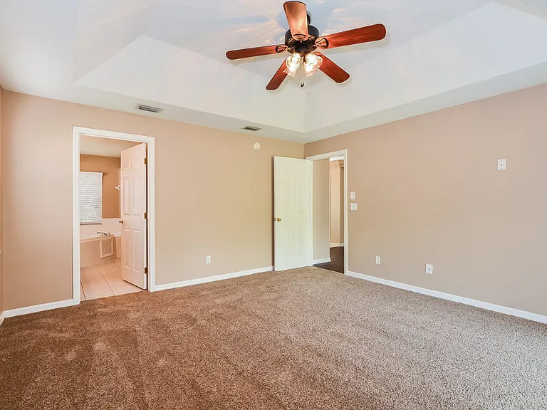 1604 Silhouette Dr — Photo 11