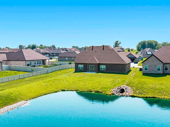 4th image of 3511 Greeley Dr