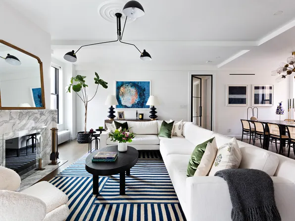 975 Park Avenue image 1 of 13