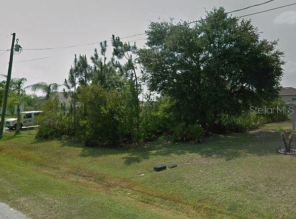 1st image of 760 Parrot Ct #24