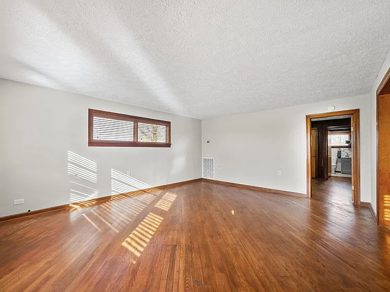 4540 Canton Pike — Photo 4