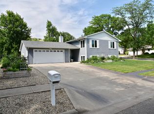 2018 Buffalo St, Pierre, SD 57501