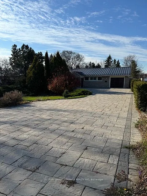 906 Liverpool Rd