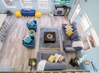 955 Bowers Ln, Crystal Beach, TX 77650