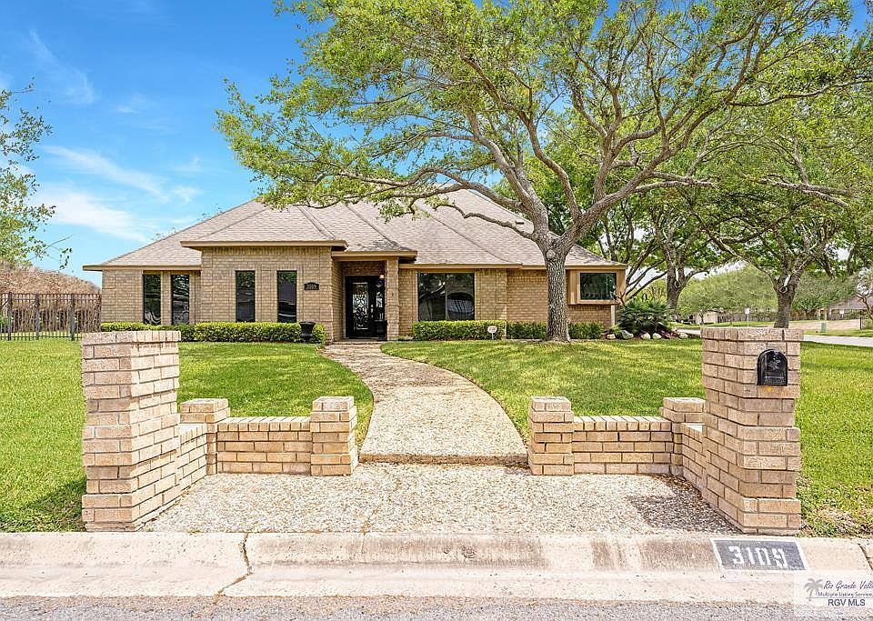 1st image of 3109 Treasure Hills Blvd